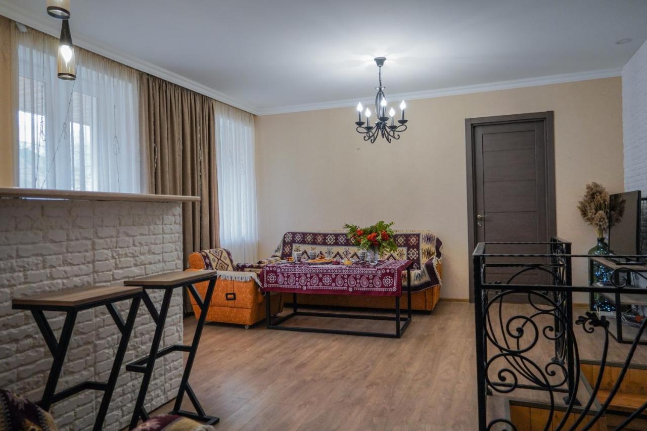 Hotel House 54 à Kazbegi Extérieur photo